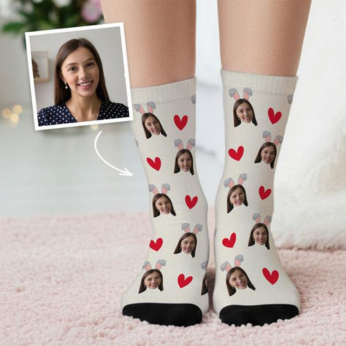 Socken mit Gesicht & Hasenohren